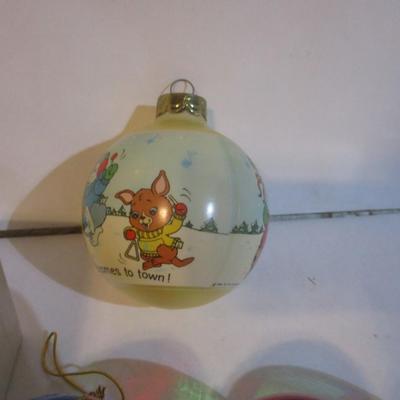 Vintage Christmas Ornaments Lot 78