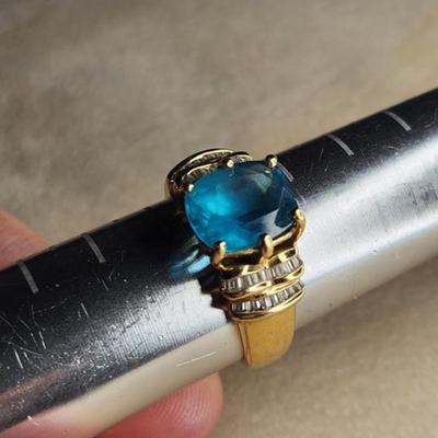 14k Yelow Gold Blue Topaz Diamond Ring Size 9.25
