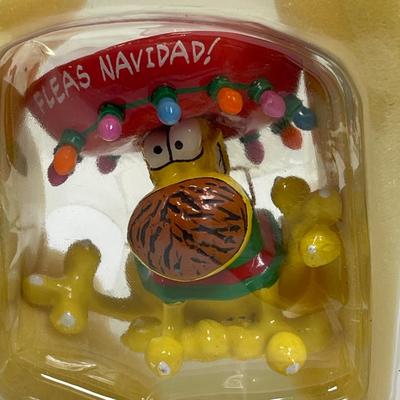 Enesco “Fleas Navidad “Christmas Ornament. NEW condition