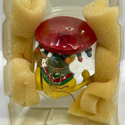 Enesco “Fleas Navidad “Christmas Ornament. NEW condition
