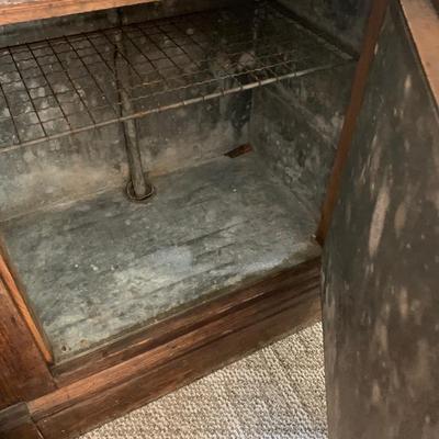 Antique Oak Ice Chest 28x17x43