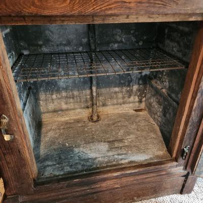 Antique Oak Ice Chest 28x17x43