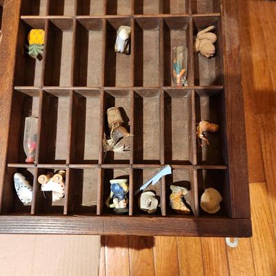 Hamilton Print Tray w/ Collectibles