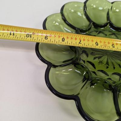 Vintage Anchor Hocking Fairfield Avocado Green Egg Plate
