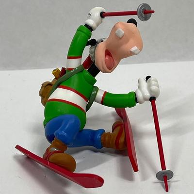 Disney Christmas Tree Ornament Goofy on Skies.