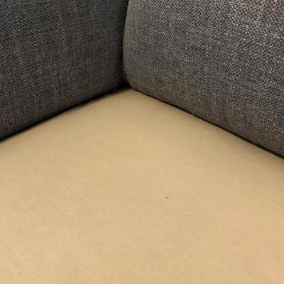 Rowe Furniture Two-Cushion Dorset Sofa (D-HS)