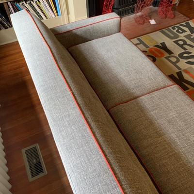 Rowe Furniture Two-Cushion Dorset Sofa (D-HS)