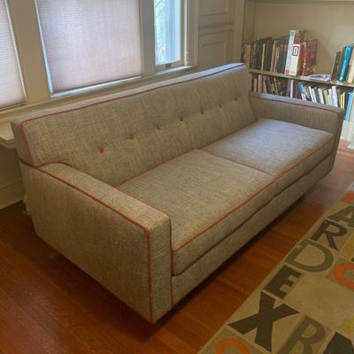 Rowe Furniture Two-Cushion Dorset Sofa (D-HS)