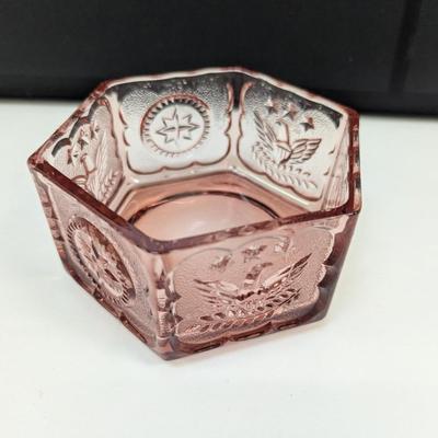 Indian Tiara Pink Glass Colonial Eagle & Star Covered Candy Dish