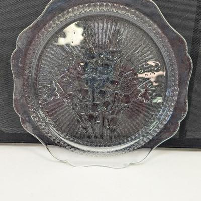 6 - 9 1/4" Jeanette Glass Iris & Herringbone Clear Plates