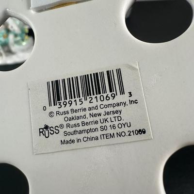 LOT 2K: Irish Themed Home Decor