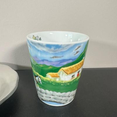 LOT 2K: Irish Themed Home Decor