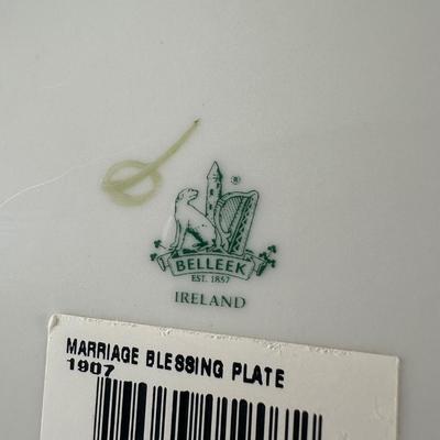 LOT 3K: Vintage Lefton Irish Piggy Bank, Tea Set & More