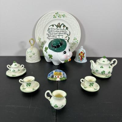 LOT 3K: Vintage Lefton Irish Piggy Bank, Tea Set & More