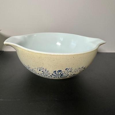 LOT 5L: Collection Of Pyrex, Corningware, Longaberger Pottery & More