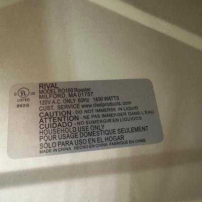 LOT 7K: Kitchen Appliances- Rival 18 qt Roaster Oven, Hamilton Beach Slow Cooker & More