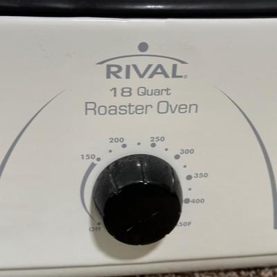 LOT 7K: Kitchen Appliances- Rival 18 qt Roaster Oven, Hamilton Beach Slow Cooker & More