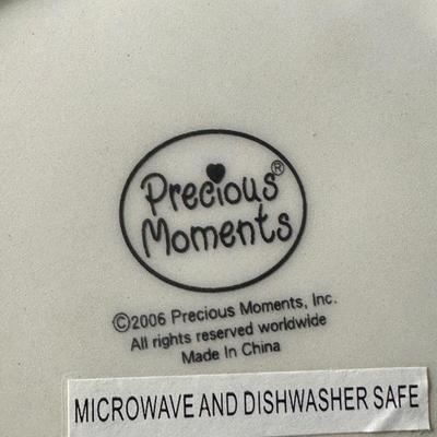 LOT 8K: Teapot Collection & More - Temptations, Precious Moments & More