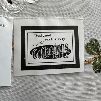 LOT 10K: Irish Quilts, Linens & More!