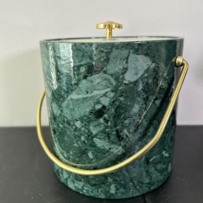 LOT 15K: Wine Lover Essentials!