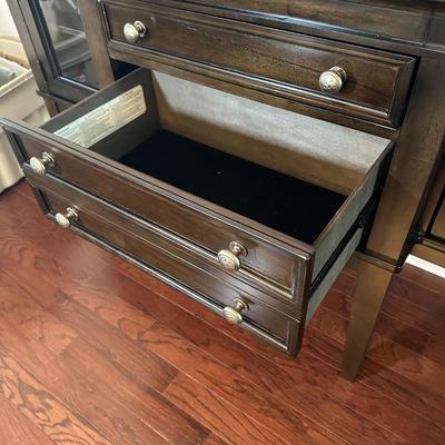 LOT 16D: Alexee Dining Room Server