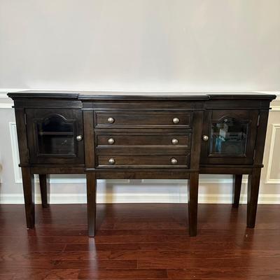 LOT 16D: Alexee Dining Room Server