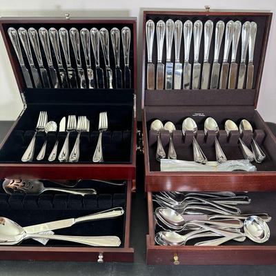 LOT 17K: Reed & Barton Stainless Steel Flatware Set w/ Box