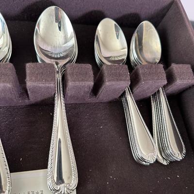 LOT 17K: Reed & Barton Stainless Steel Flatware Set w/ Box