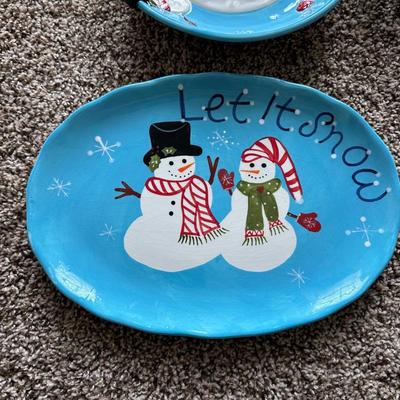 LOT 19L: Christmas Themed Kitchen Decor, China, Glass & More - Gorham, Sakura, Spectrum & More