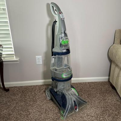 LOT 41L: Hoover Floor Finishing Machine Model F7458900