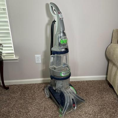 LOT 41L: Hoover Floor Finishing Machine Model F7458900