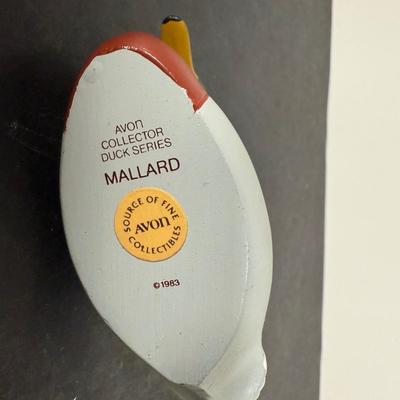 LOT 62D: Avon Bird Collection - Eggs w: Wooden Pedestals, Don Eckelberry Plates & Duck Figurines