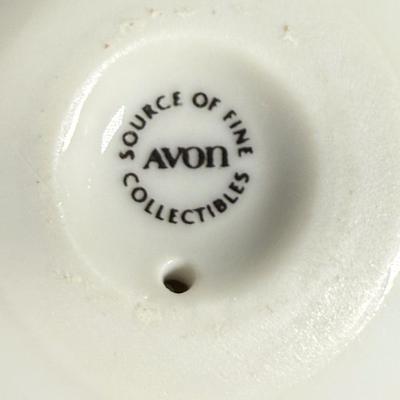 LOT 62D: Avon Bird Collection - Eggs w: Wooden Pedestals, Don Eckelberry Plates & Duck Figurines