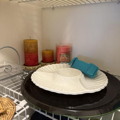 LOT 64K: Large Pantry Closet Clearout!