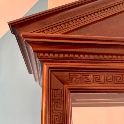 LOT 77 D: Pulaski Furniture Co. Picture Frame Curio Cabinet