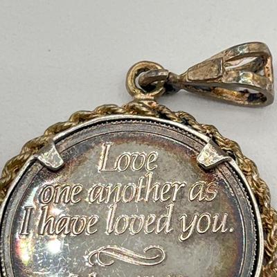 LOT 85J: .999 Fine Silver Jesus Pendant - 8.1 grams