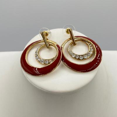 LOT 87J: Artisan Necklace and Earring Set Purchased in Scagway Alaska and More