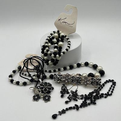 LOT 88J: Kim Rogers Jewelry Sets and More