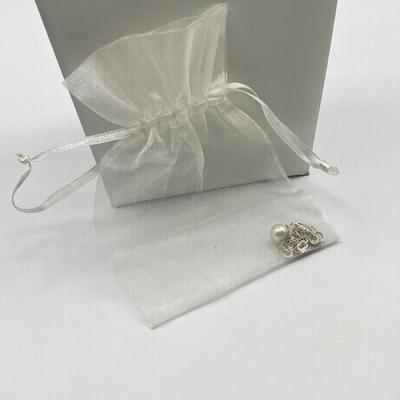 LOT 98J: Sterling Silver 18" Necklace w/ Cultured Pearl Pendant