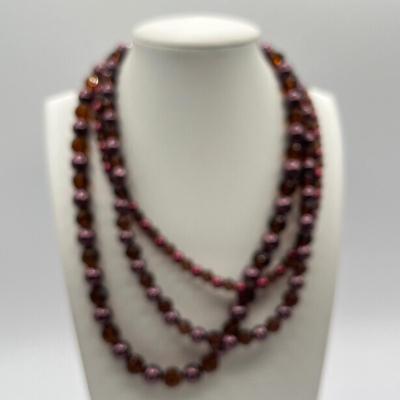 LOT 100J: Necklaces, Bracelets and Earrings