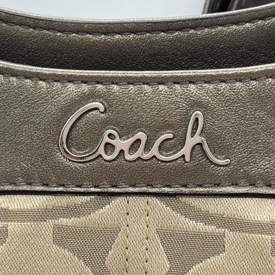 LOT 141: Vintage Brown with Pink Lining Coach Bag