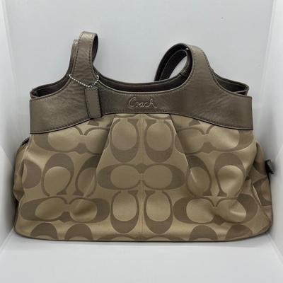 LOT 141: Vintage Brown with Pink Lining Coach Bag