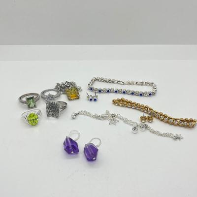 LOT 142: Avon Gemstone Jewelry in Original Boxes