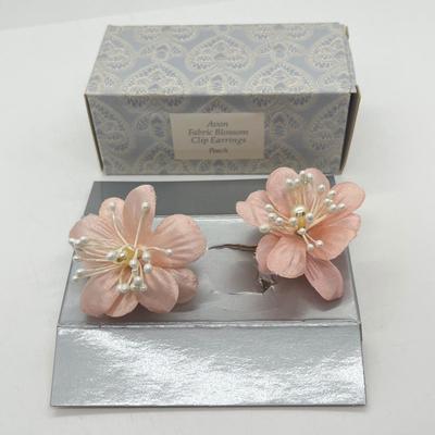 LOT 144J: Avon Jewelry in Original Boxes