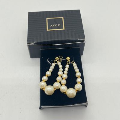 LOT 146J: Collection of Faux Pearl Avon Jewelry