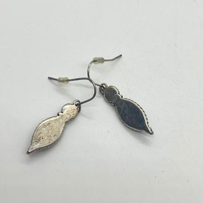 LOT 147J: Assortment of Unique Jewelry: Necklaces, Earrings and More!