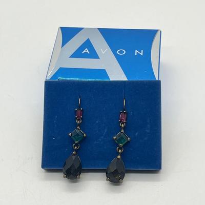 LOT 150J: Avon Jewelry in Original Boxes