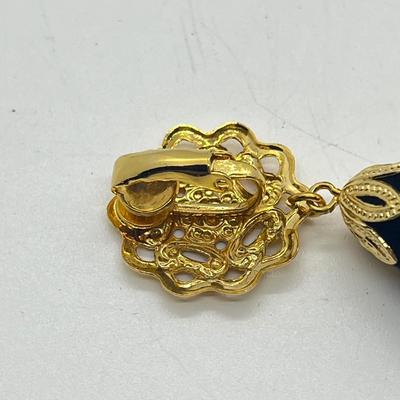 LOT 150J: Avon Jewelry in Original Boxes