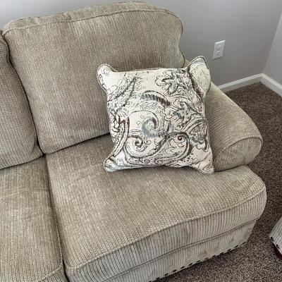 LOT 171L: Ashley Furniture Couch w/ Matching Love Seat