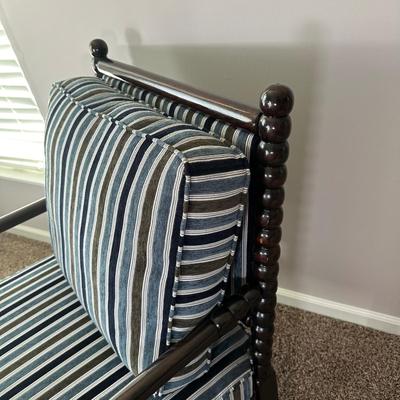 LOT 173L: Beautiful Wooden Accent Chair